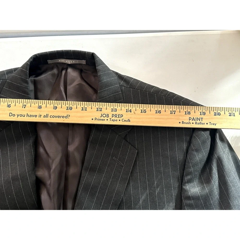 Hickey Freeman Men's Charcoal Jacket Blazer Pinstripe 44L - Loro Piana 100% Wool